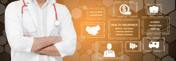 Krankenversicherungs Konzept Arzt Krankenhaus Mit Versicherungsbezogener Symbolgrafik Die Gesundheitsmenschen Geldplanung — Stockfoto
