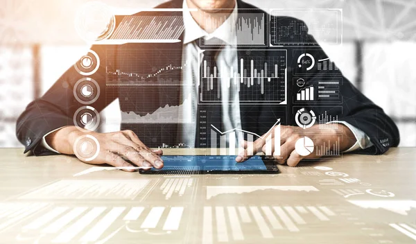 商业和金融概念数据分析 图形界面显示了数字商业战略的盈利分析 在线营销研究和信息报告的未来计算机技术 — 图库照片