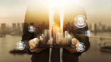 Modern yaratıcı telekomünikasyon ve internet ağı akıllı şehirde birleşiyor. 5G kablosuz dijital bağlantı ve gelecekteki şeylerin interneti kavramı.