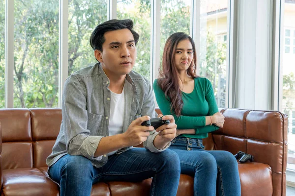 Young Asian Couple Suffers Computer Games Addiction Family Problem Concept — Stock Photo, Image