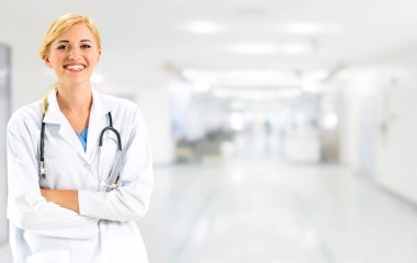 2019 Coronavirus hastalığı ya da COVID-19 ile savaşmak için hastanede çalışan bir doktor. Profesyonel sağlık görevlileri doktor, hemşire ya da cerrah. Corona Virüsü Tıbbi Bakım ve Koruma Konsepti.