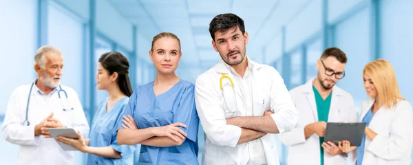 Orvos Kórházban Dolgozik 2019 Koronavírus Betegség Vagy Covid Elleni Küzdelemben — Stock Fotó