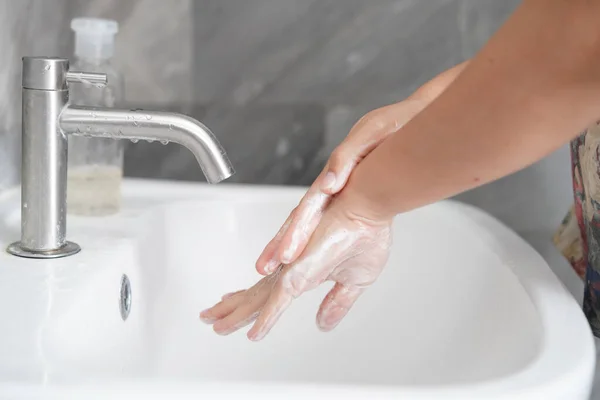 Händewaschen Zur Prävention Der Neuartigen Coronavirus Krankheit 2019 Oder Covid — Stockfoto