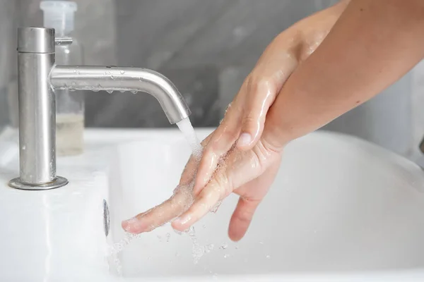 Händer Tvätt För Att Förebygga Nya Coronavirus Sjukdom 2019 Eller — Stockfoto