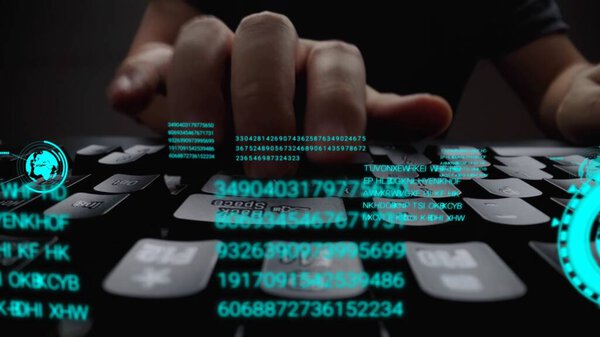 Человек, работающий на клавиатуре ноутбука с графическим интерфейсом пользователя GUI голограмма, показывающая концепции больших технологий науки о данных, цифровое сетевое соединение и алгоритм программирования.