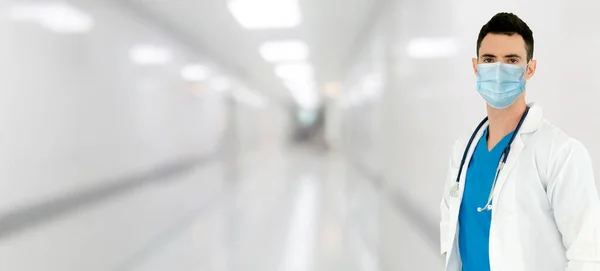 Врач Носит Маску Больнице Защищает Коронавирусной Болезни Covid Медицинский Персонал — стоковое фото
