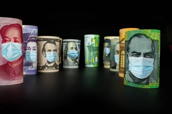 Uluslararası para birimleri arasında ABD Doları, Euro Para Birimi, British UK Pound, Australian Dollar, China Yuan ve Japan Yen Coronavirus hastalığı COVID-19 ekonomik kriz maskesiyle karşı karşıya.